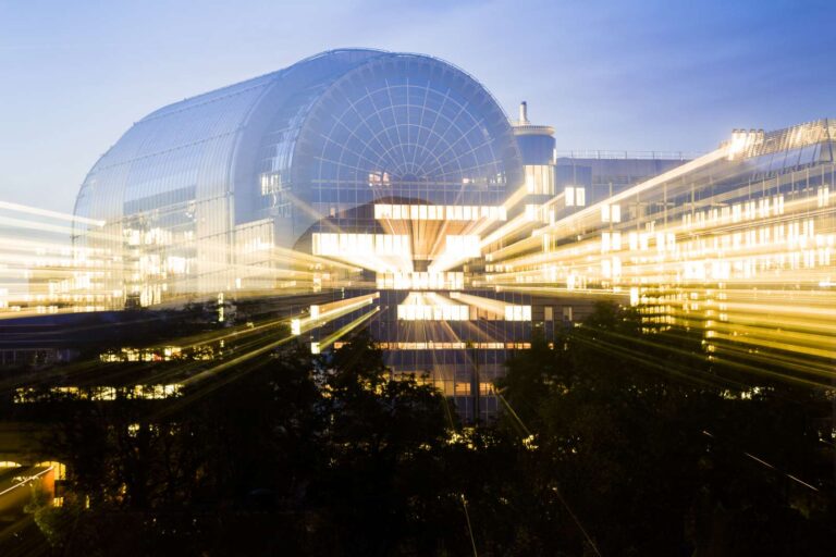 V nedeljo ne bomo volili milijonarjev