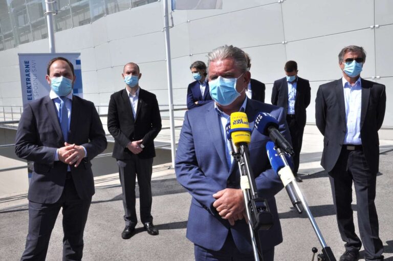 Društvo za preučevanje rib je z opozarjanjem na nedoslednosti v projektu HE Mokrice uveljavljalo svoje pravice