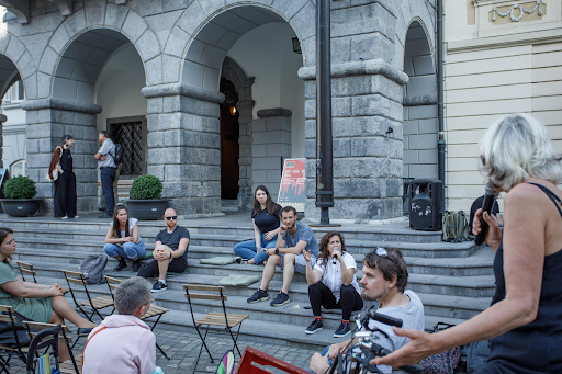 Pridite na Oštrov tretji javni uredniški sestanek!