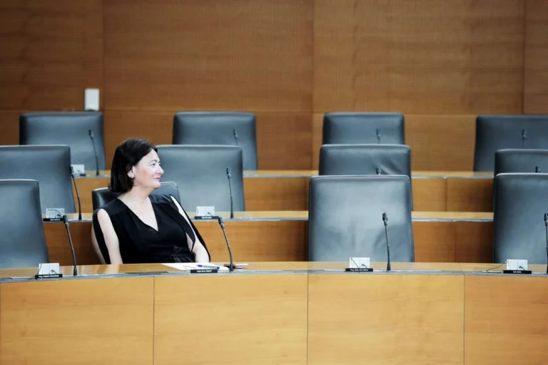 Poslanka v poslanskem vprašanju zavajala glede medvrstniškega nasilja