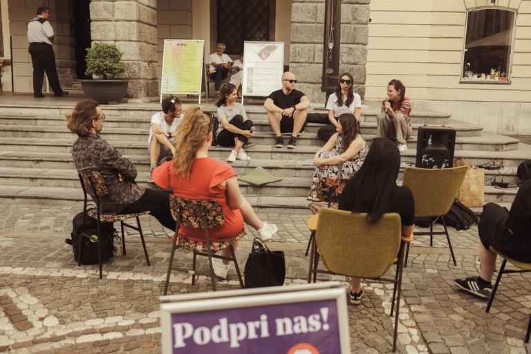 Oštro javno razpravljal o Detektorju premoženja