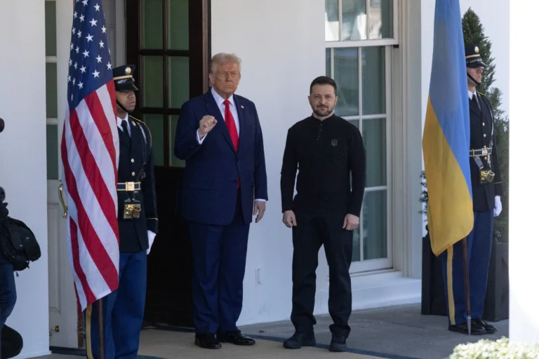 Trump očitno vplival na širjenje februarskih dezinformacij