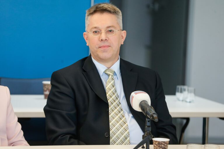 Čadež neutemeljeno o prejemnikih neprofitnih stanovanj MOL