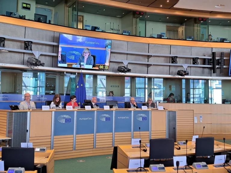 Lani v Evropi za tretjino več napadov na novinarje